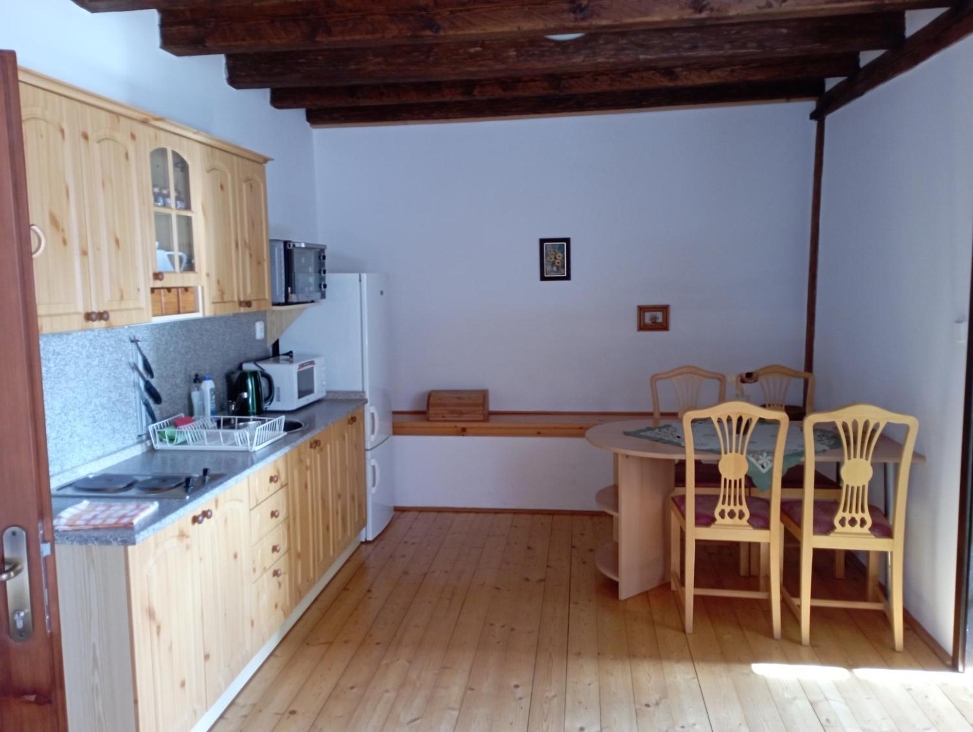 Guest house Na Hajence