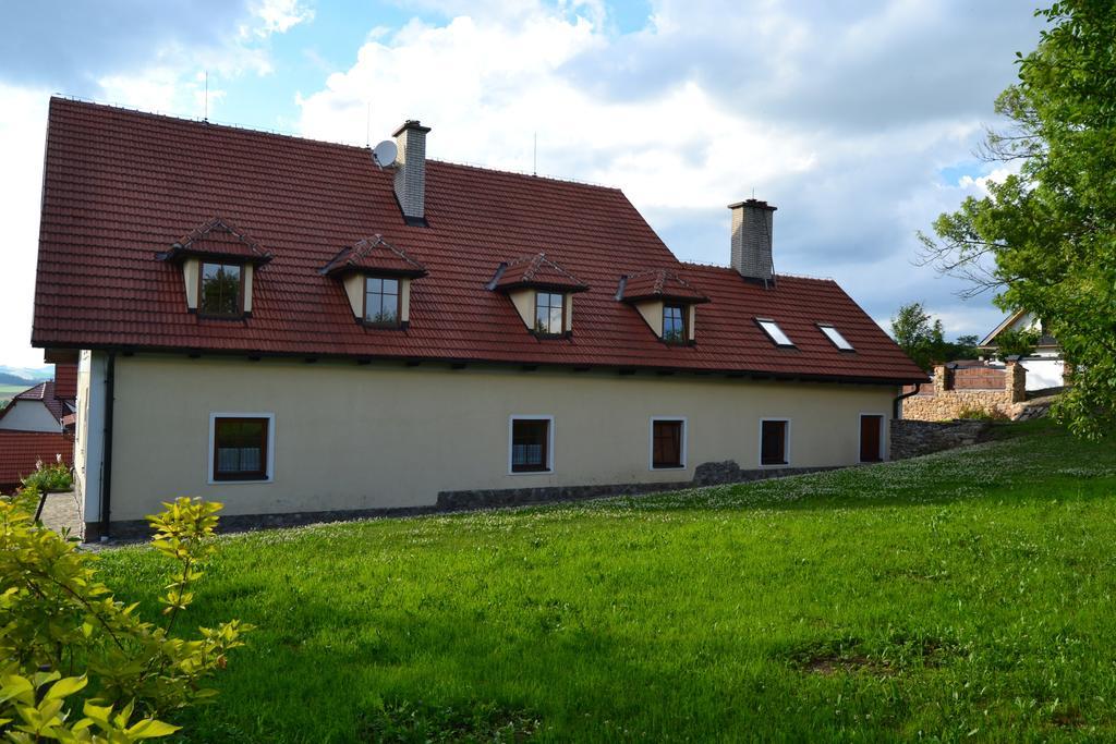 Na Hajence Guest house Bystrice nad Pernstejnem